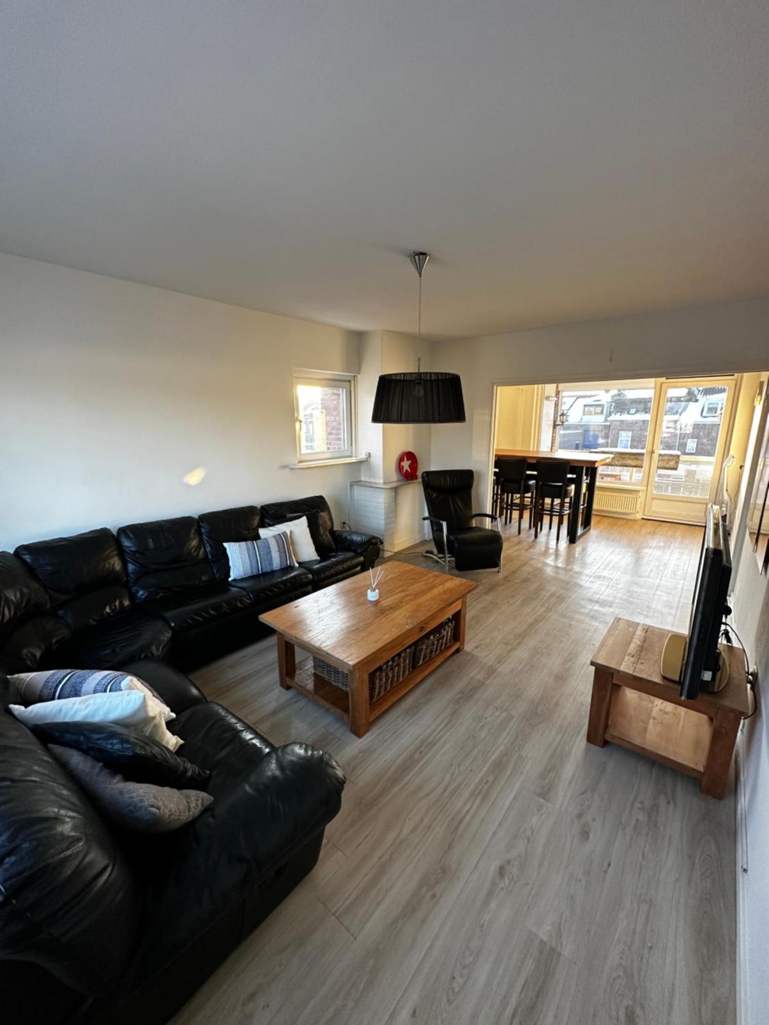 Lovely 2-Bedroom Apartment With Balcony Maastricht Zewnętrze zdjęcie